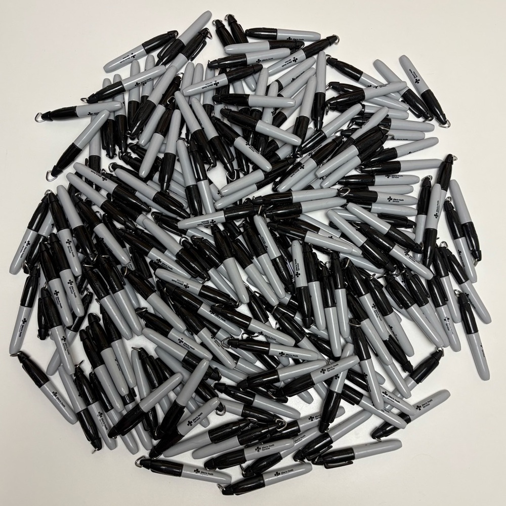 Sharpie Mini Permanent Markers Bulk Lot 200 Black Keychain New Teacher Office